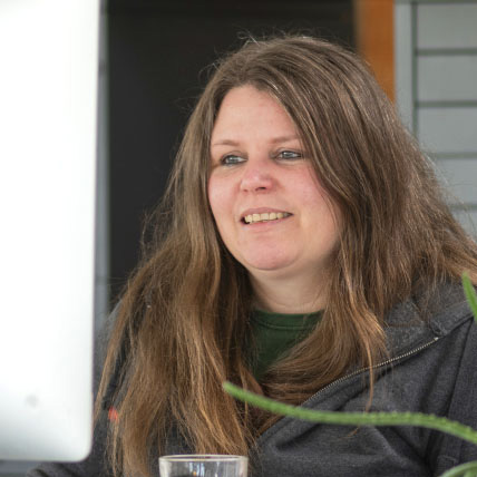 Neem contact op met karin